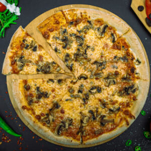 Pizza Funghi